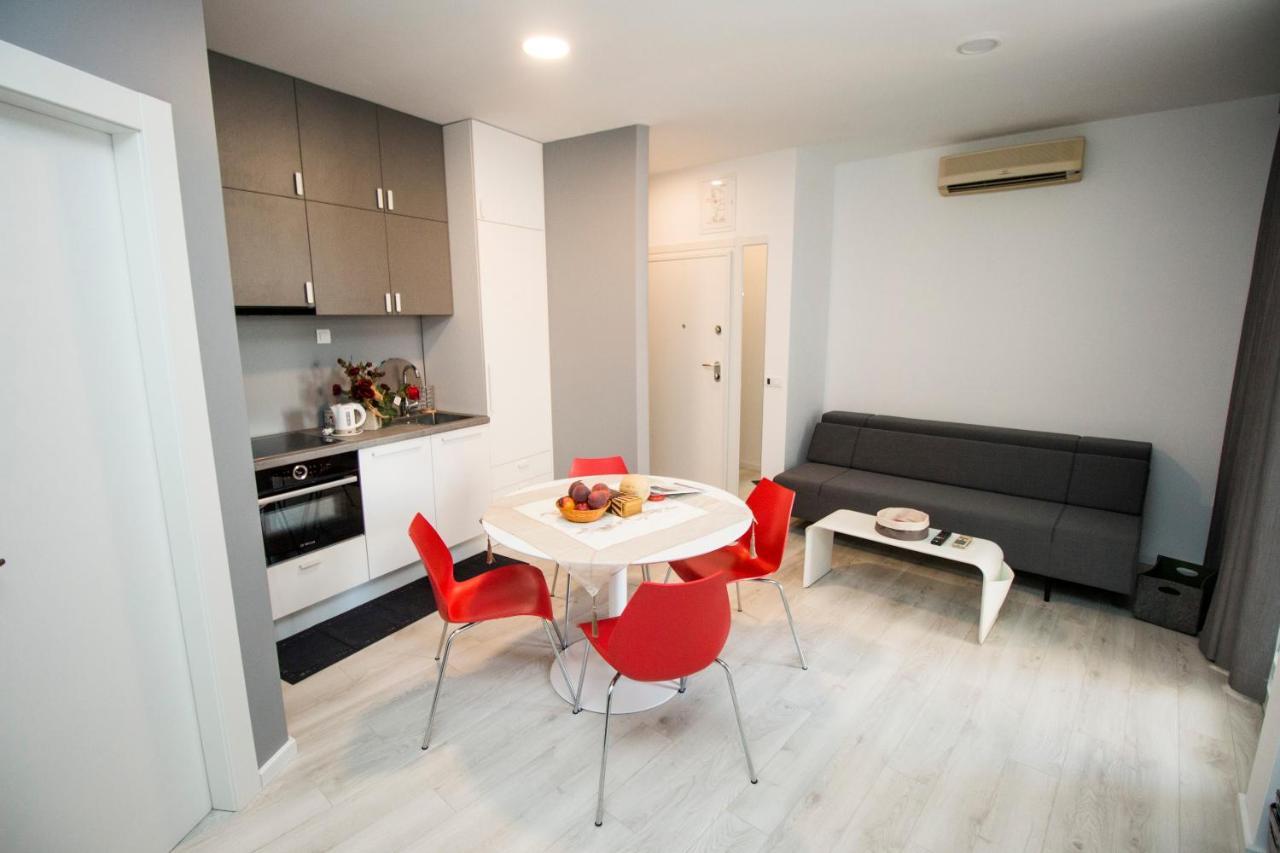 Apartman Gusar -Top Position, Close To The Center And The Beach, Fully Equipped Omiš Εξωτερικό φωτογραφία